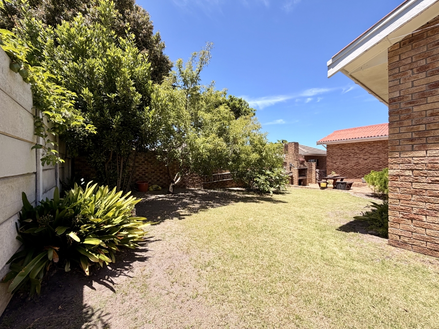3 Bedroom Property for Sale in Onrus Western Cape